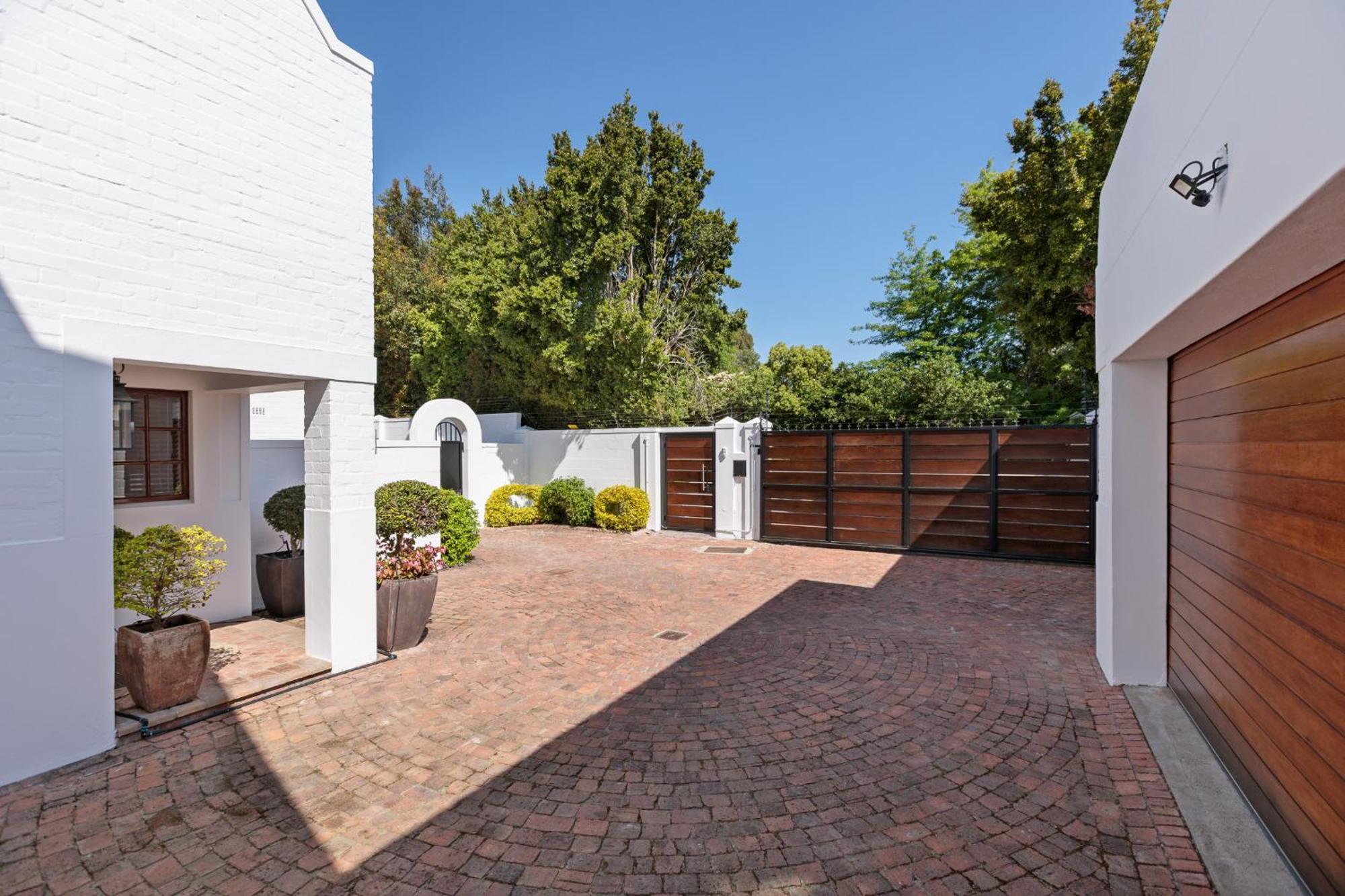 Die Rietdak - Reetdachhaus Mit Vier Schlafzimmern Cape Town Dış mekan fotoğraf