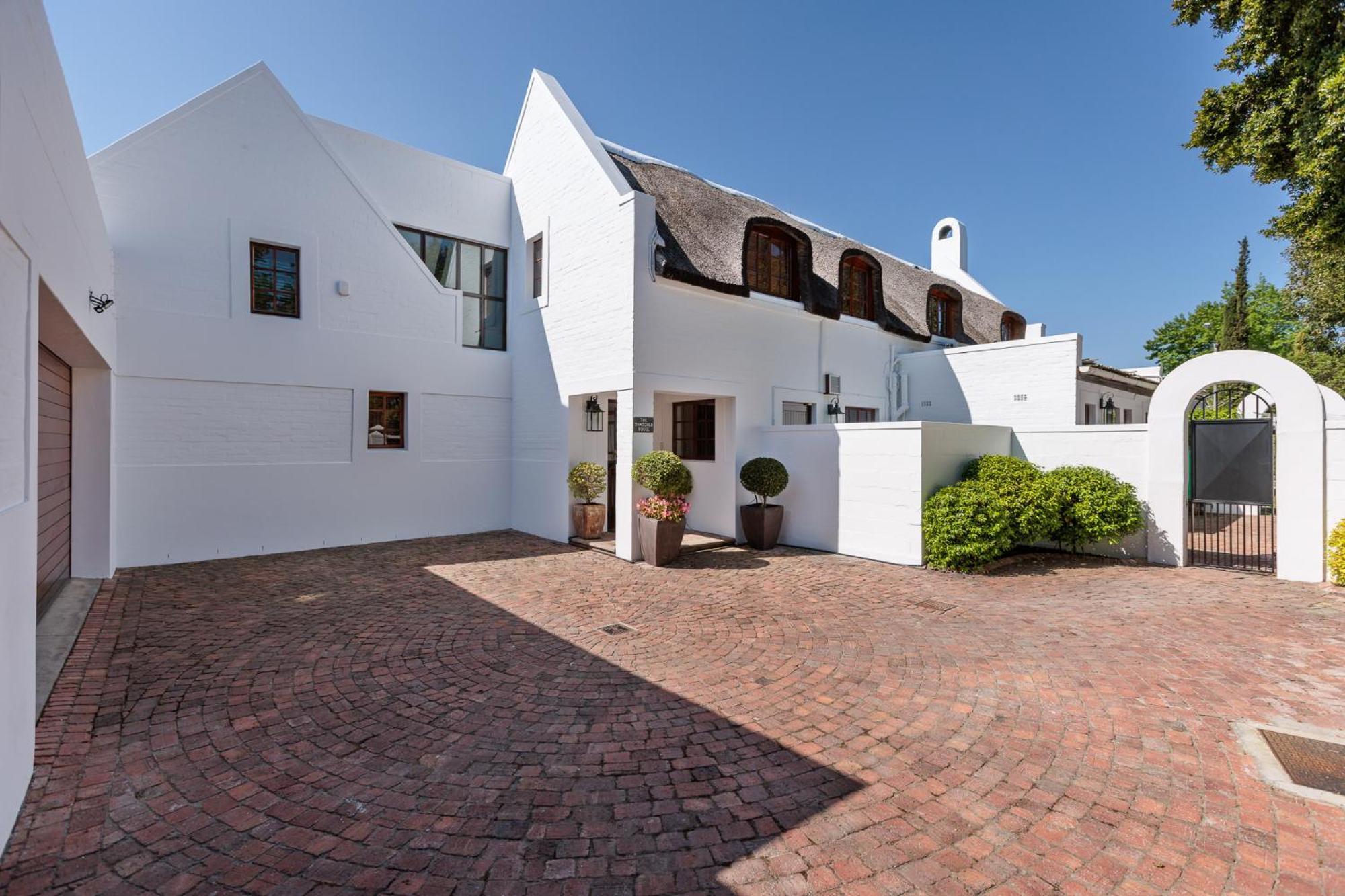 Die Rietdak - Reetdachhaus Mit Vier Schlafzimmern Cape Town Dış mekan fotoğraf
