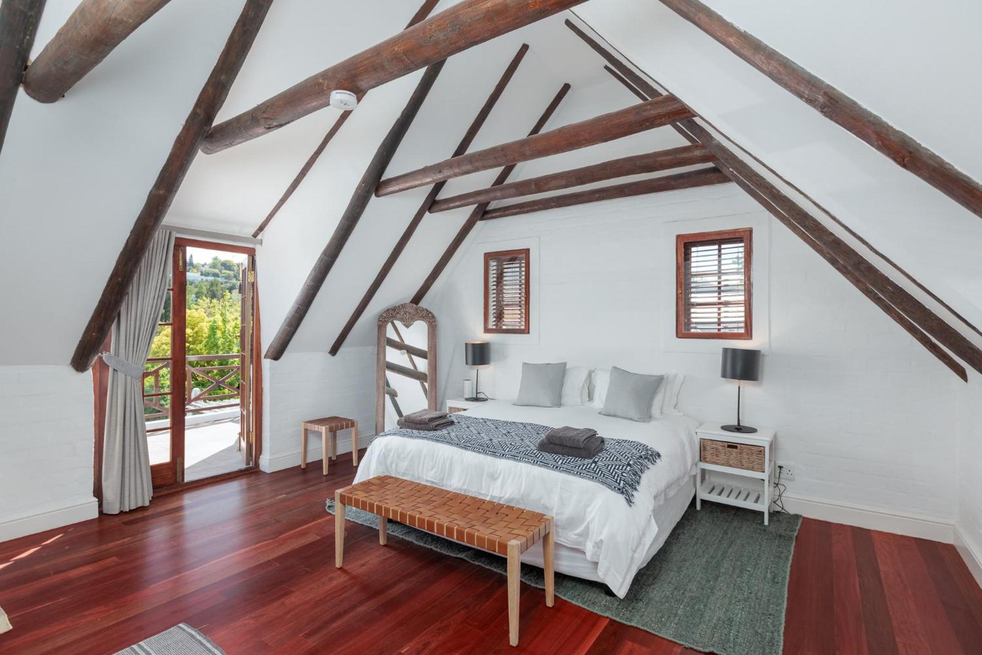 Die Rietdak - Reetdachhaus Mit Vier Schlafzimmern Cape Town Dış mekan fotoğraf