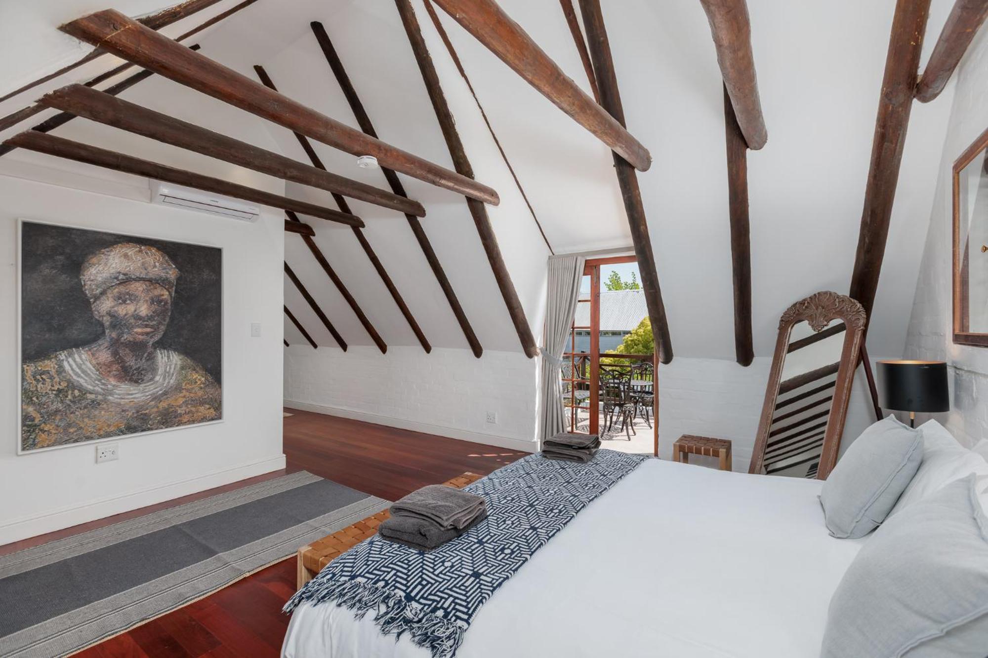 Die Rietdak - Reetdachhaus Mit Vier Schlafzimmern Cape Town Dış mekan fotoğraf